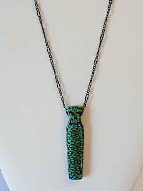 26" Teal Green/Blk Dichroic Textured Oblong Fused Glass Pend/Necklc Figaro Chain